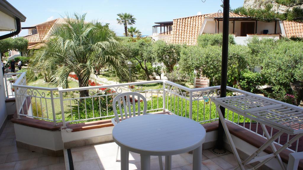 Le Roccette Mare Beach Hotel & Restaurant Tropea Room photo
