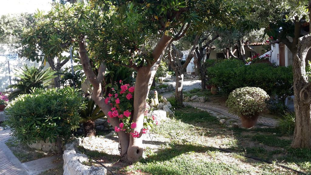Le Roccette Mare Beach Hotel & Restaurant Tropea Exterior photo