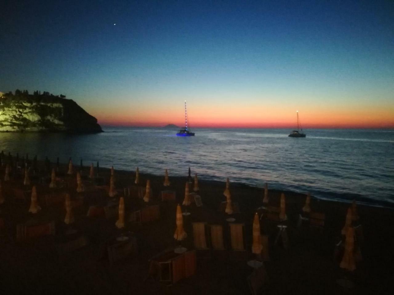 Le Roccette Mare Beach Hotel & Restaurant Tropea Exterior photo